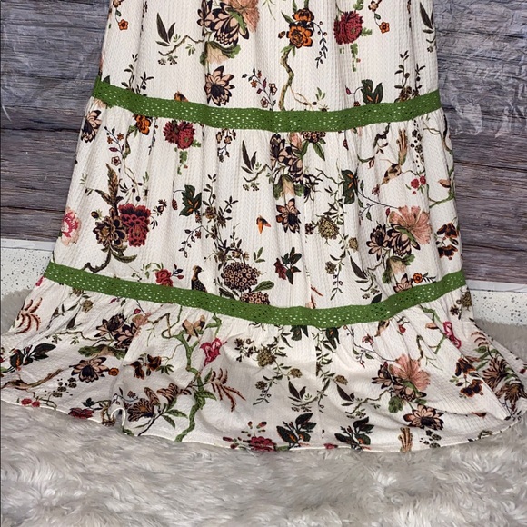 Cato Floral Print Maxi Dress with Pockets - Picture 4 of 9